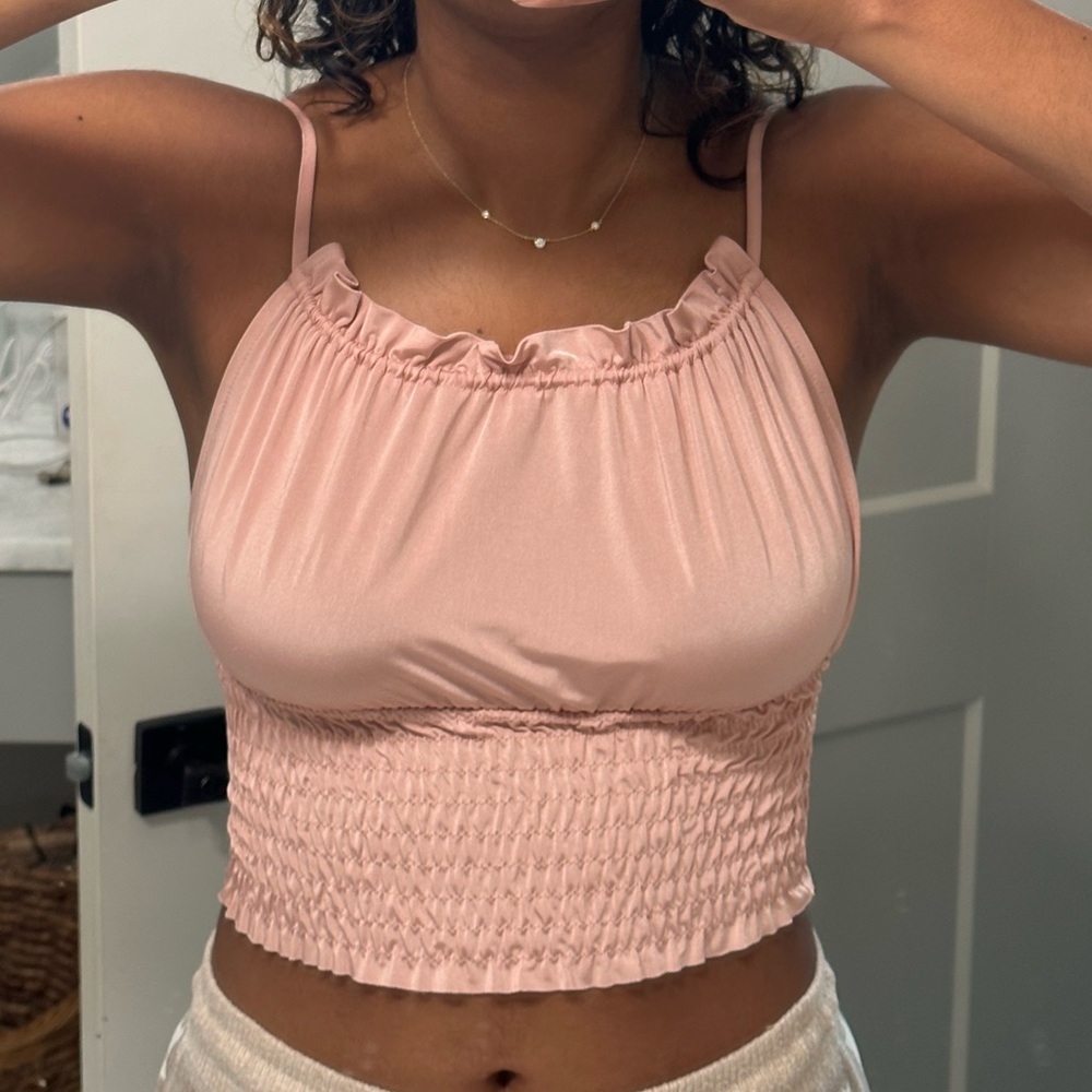 NWOT Urban Outfitters Margot Cropped Cami Top Baby Pink Size S